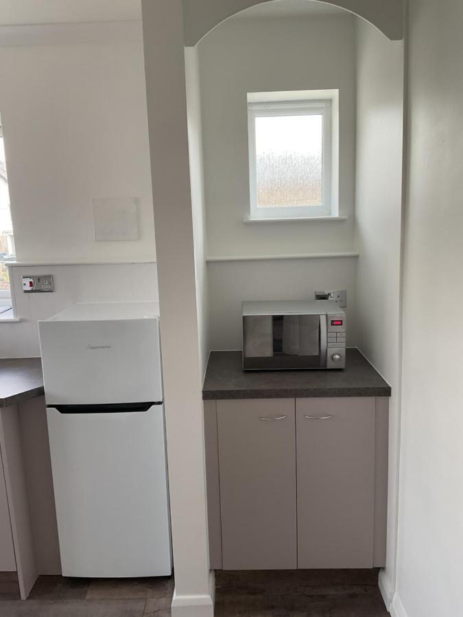 Large 2-Bedroom Maisonette With Free Parking Twickenham Dış mekan fotoğraf