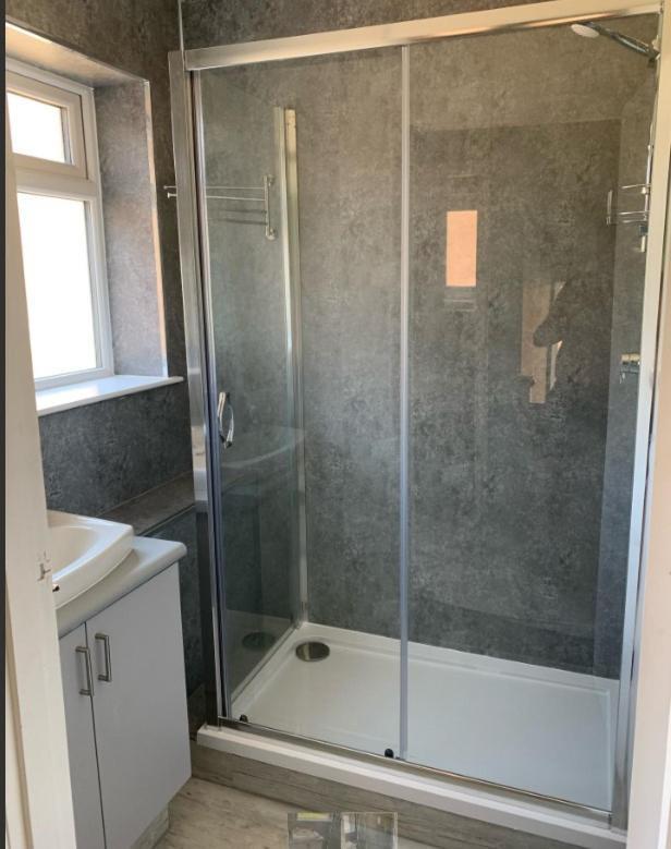 Large 2-Bedroom Maisonette With Free Parking Twickenham Dış mekan fotoğraf