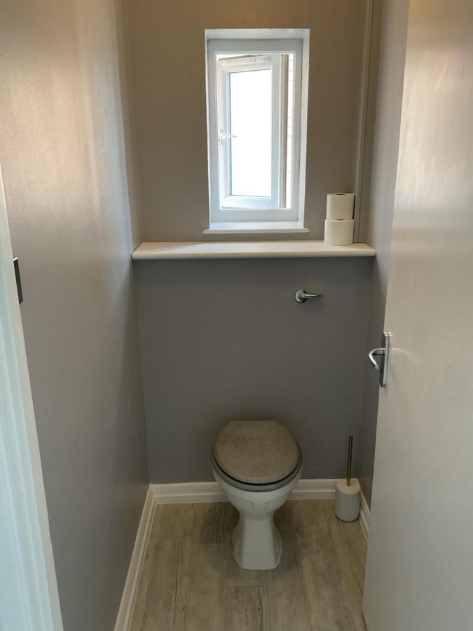 Large 2-Bedroom Maisonette With Free Parking Twickenham Dış mekan fotoğraf